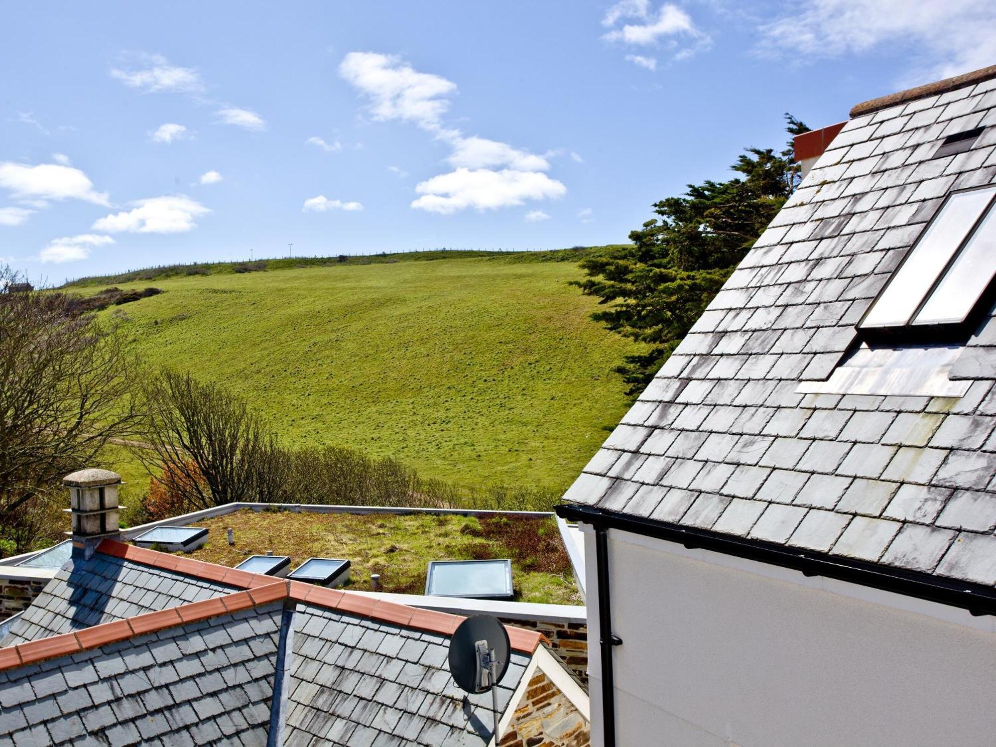 Ferienwohnung 9 The Whitehouse Mawgan Porth Exterior foto